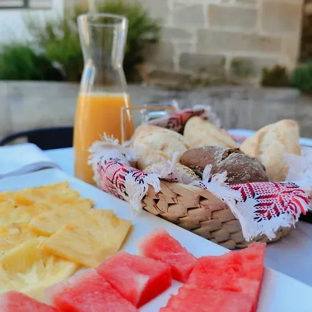 Paco De Vilharigues * Vouzela