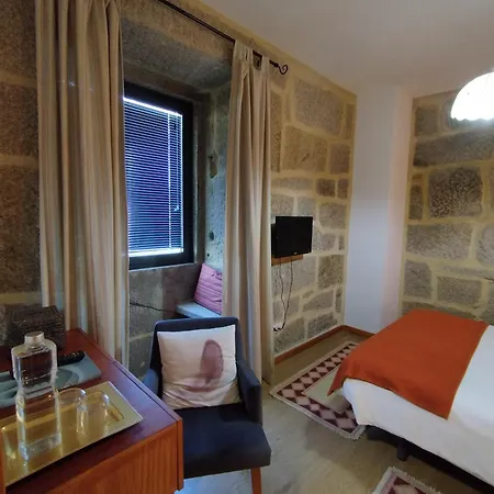 Hotell Paco De Vilharigues